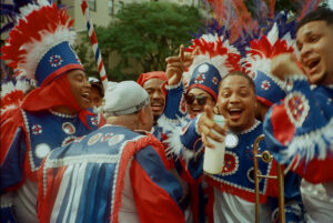 ELLA E'! ELLA E'!